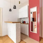 Nicolo/Passy : Magnifique Studio
